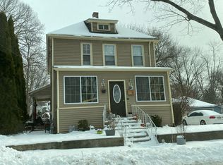 11 S Edlin St, Worcester, MA 01603