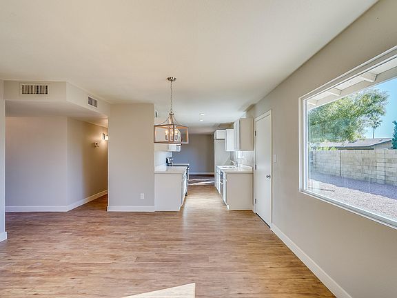 4th image of 3601 W Mauna Loa Ln