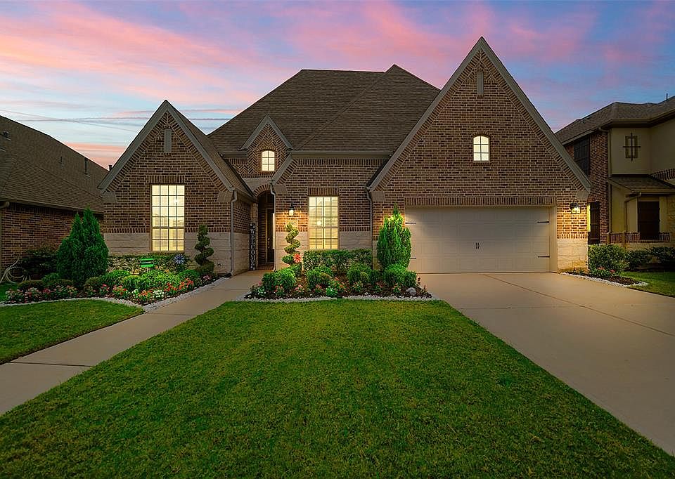 1st image of 4407 Cottonwood Creek Ln