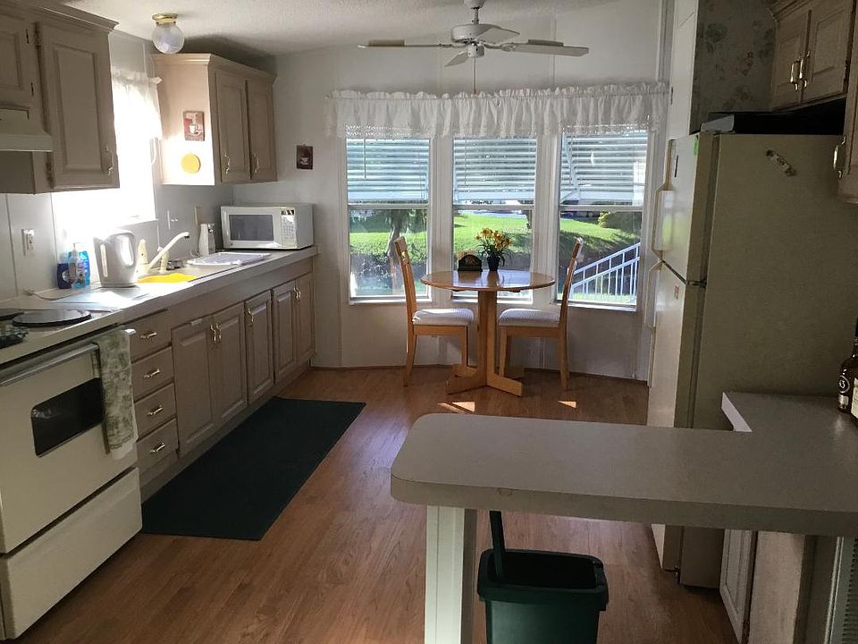 1st image of 1027 Palm Ave