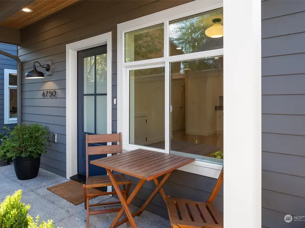 4750 25th Avenue SW, Seattle, WA 98106