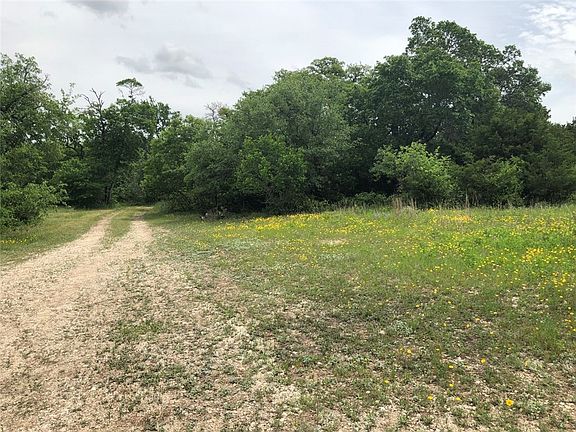 3rd image of 4601 County Road 207
