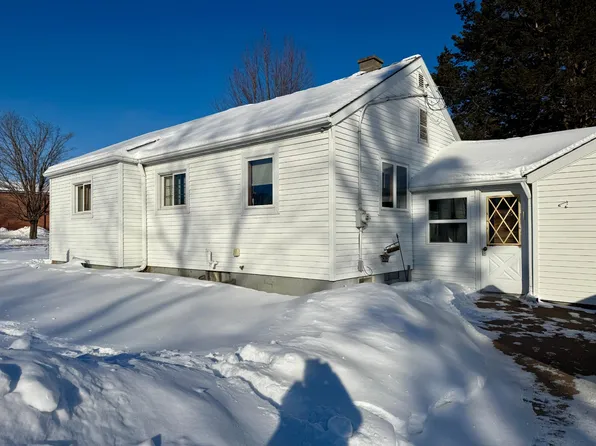 1901 E 6th St, Merrill, WI 54452