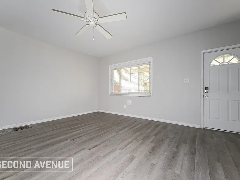 308 Lea St — Photo 4