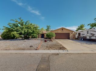 6258 Roadrunner Loop NE, Rio Rancho, NM 87144