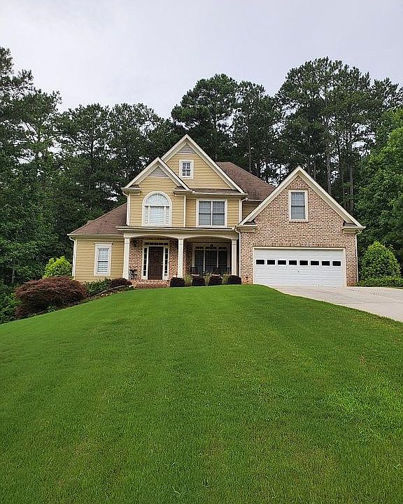 4 Bed 3 FULL Baths