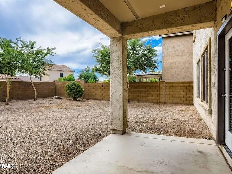 2039 W Kathleen Rd — Photo 30