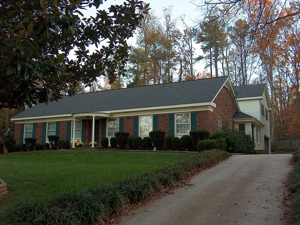 6413 Arrington Road