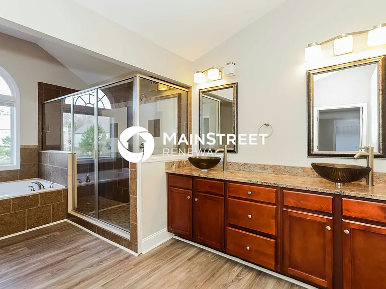 Main Bathroom