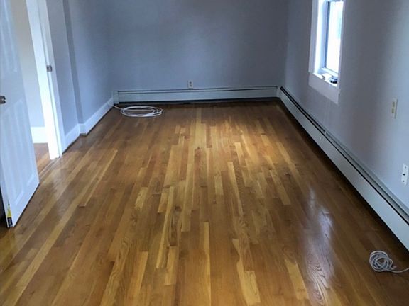 4th image of 22 Lawrence St Floor 2
