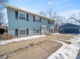 502 Webster St, Batavia, IL 60510