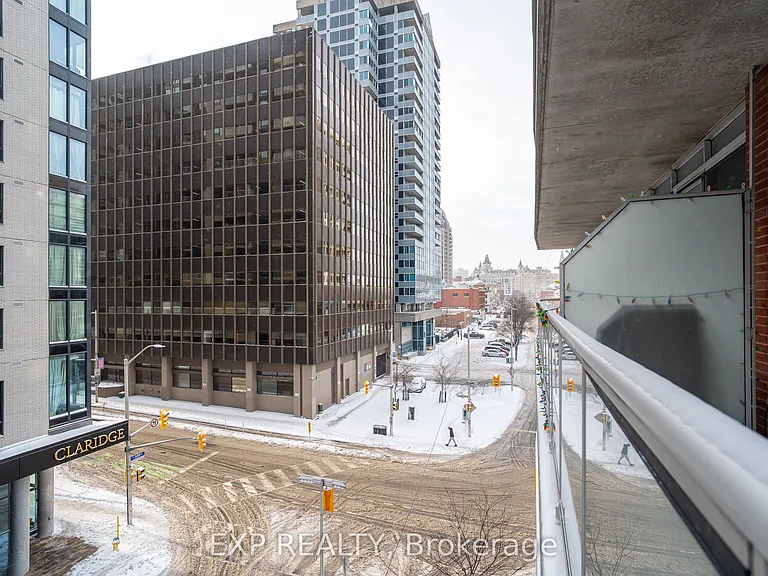 179 George St #505 — Photo 18