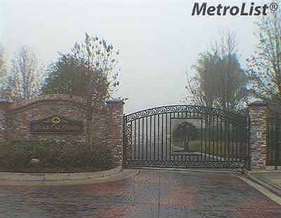 1st image of 5681 Eastview Dr