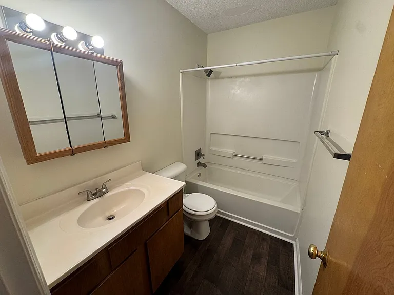 2918 Faversham Pl — Photo 12
