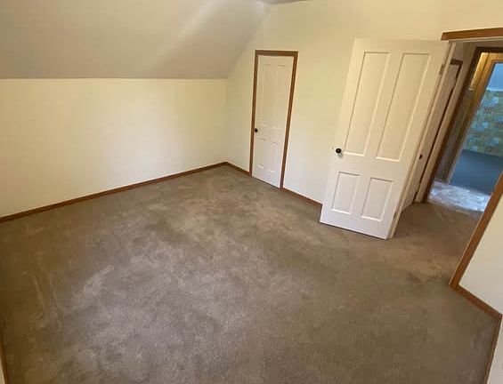 3rd image of 415 N Lewis St Unit 2