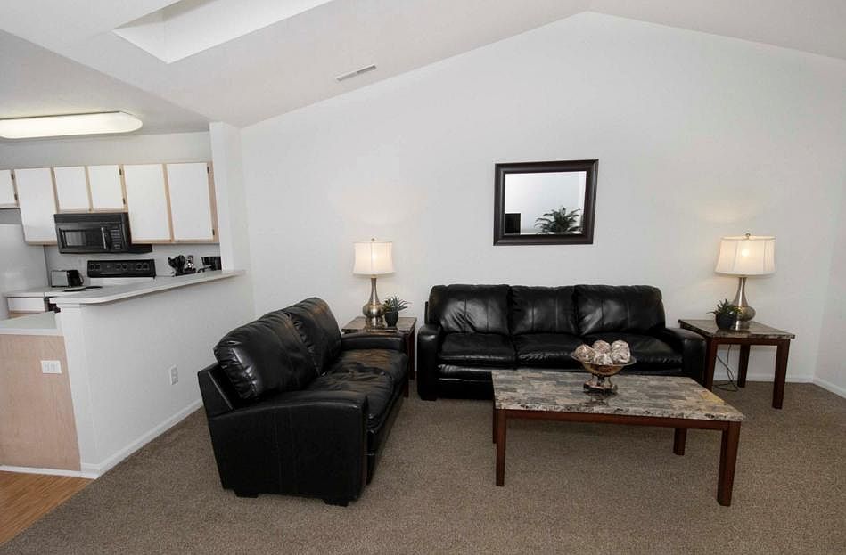 Broadway Village Apartments 751 Gunstra Ln Greenfield IN Zillow