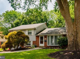 286 Lewis Rd, Springfield, PA 19064