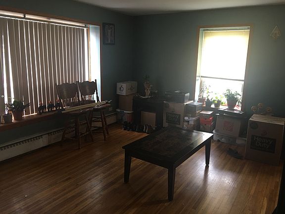 3rd image of 14740 S Harrison Ave