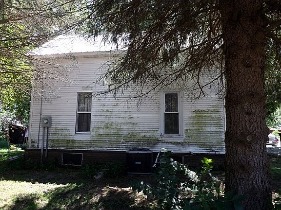 3rd image of 233 N Howard St