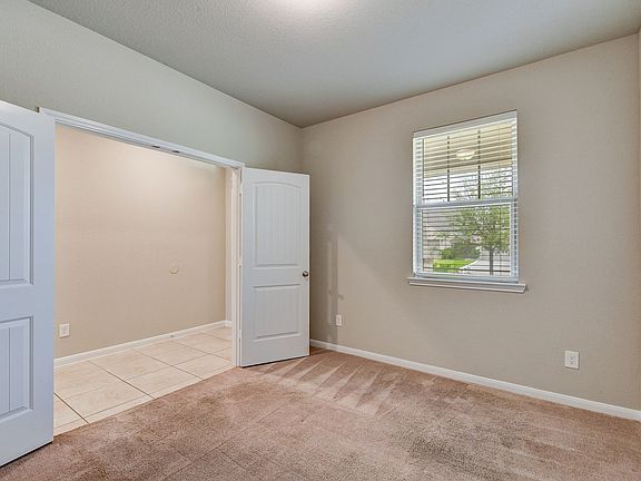 5th image of 19427 Pacers Gait Ln