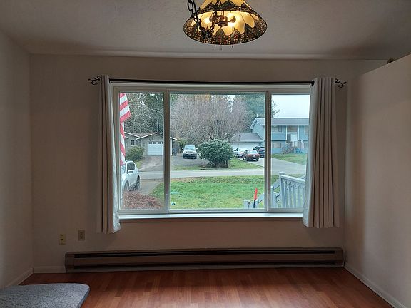 2nd image of 2225 NW Mulholland Blvd