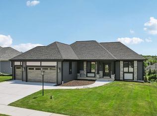 713 Panorama Dr, Waukesha, WI 53188