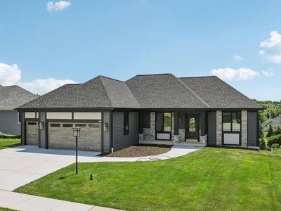 713 Panorama DRIVE, Waukesha, WI, 53188