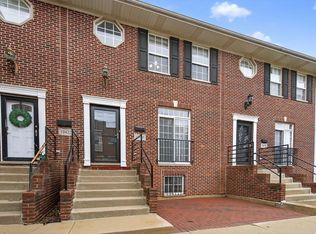 10420 S Walden Pkwy, Chicago, IL