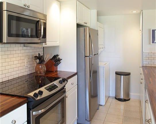 3rd image of 63 Seabreeze Ln #63