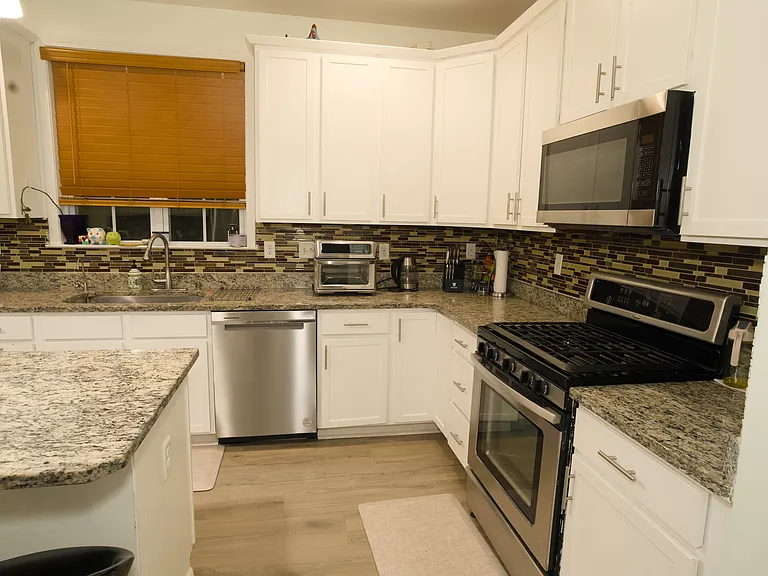 10 Dahlia Ct — Photo 12