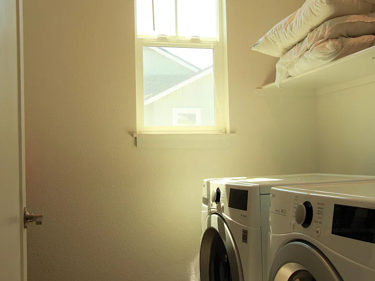8324 Enterprise Dr — Photo 19