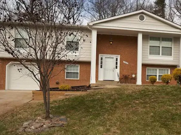 8909 Bluffwood Ln, Fort Washington, MD 20744