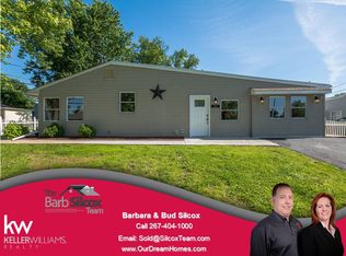 68 Butternut Rd, Levittown, PA 19057