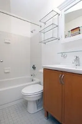 Sold by Citi Habitats | media 14