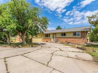 1090 S Buchanan St, Aurora, CO 80018