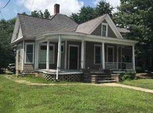 115 N Main St, Winchester, IL 62694