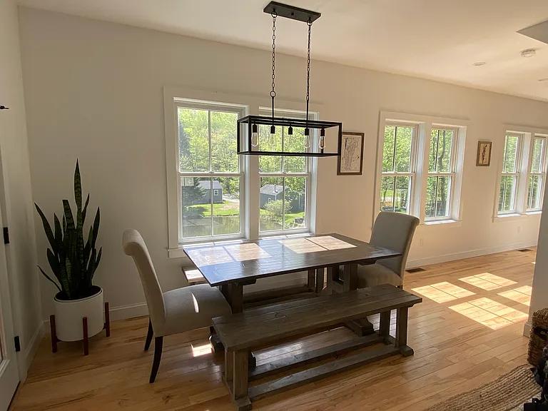 61 Cove Rd — Photo 10