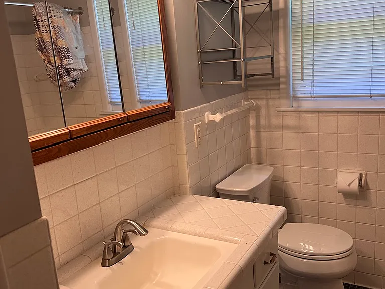2607 Lomond Dr — Photo 12