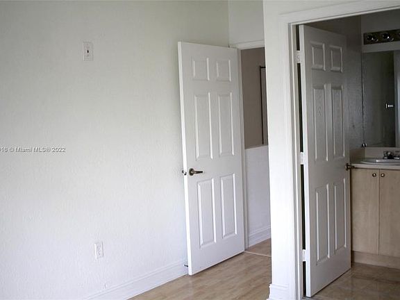 5th image of 7991 NW 8th St APT 114B