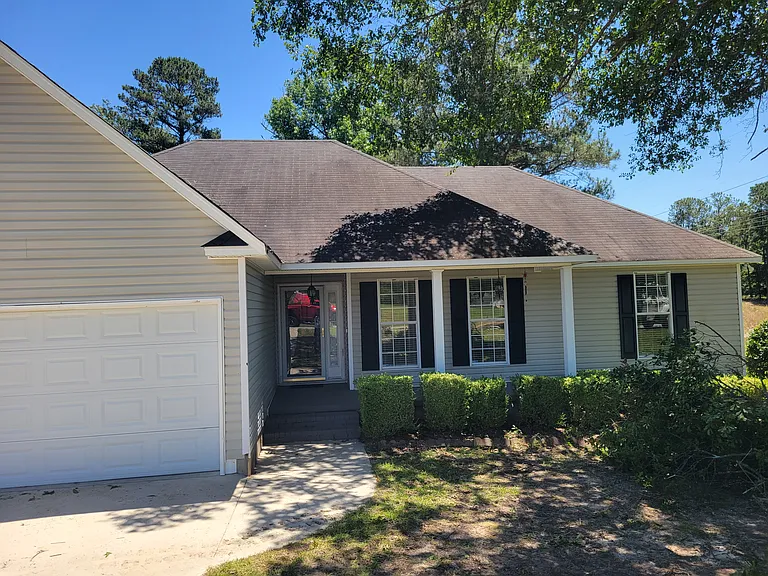 134 Windwood Dr — Photo 2