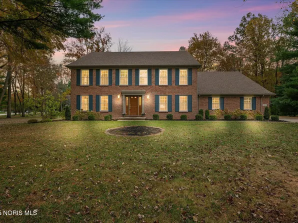 5901 Wildwood Ln, Whitehouse, OH 43571