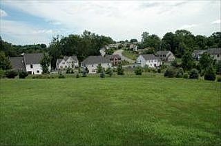 3rd image of 144 Swedesford Ln