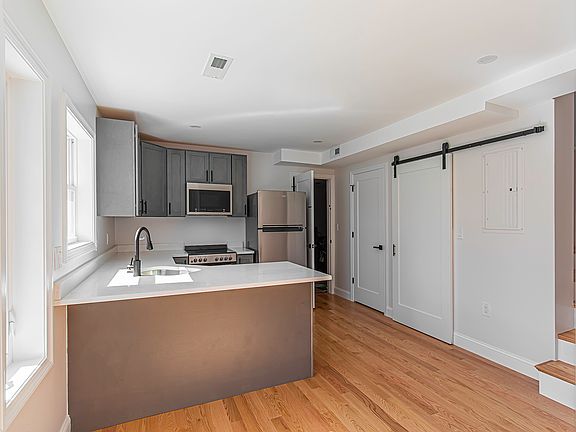 5th image of 59 Auriga St