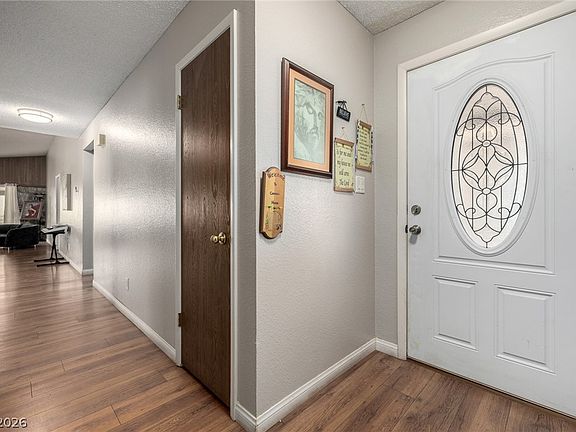 3rd image of 6433 Pearcrest Rd