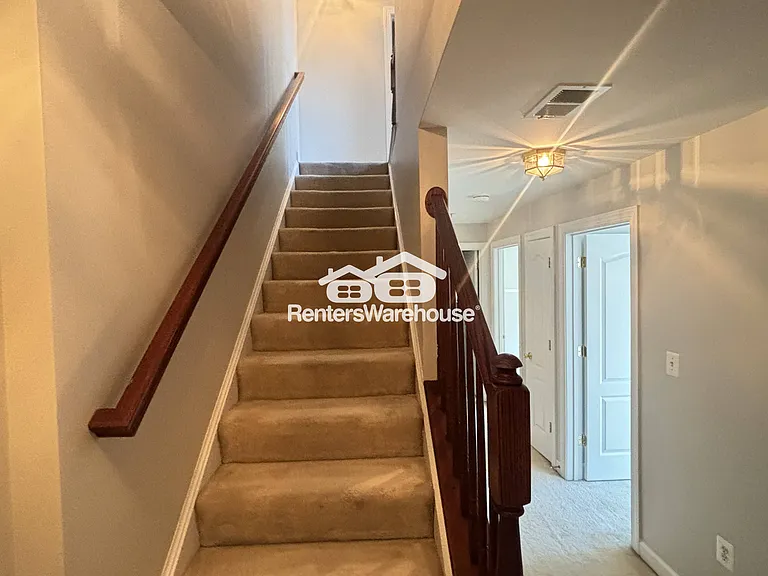 3511 Carriage Walk Ln — Photo 25