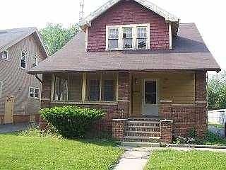 1st image of 2843 116th St