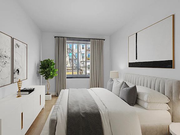 4th image of 171 Monroe St APT 2