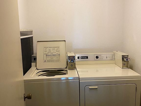 4th image of 1242 Central Ave #4