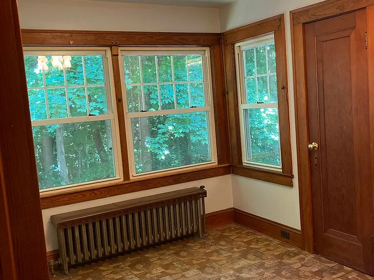103 Thermos Ave — Photo 6