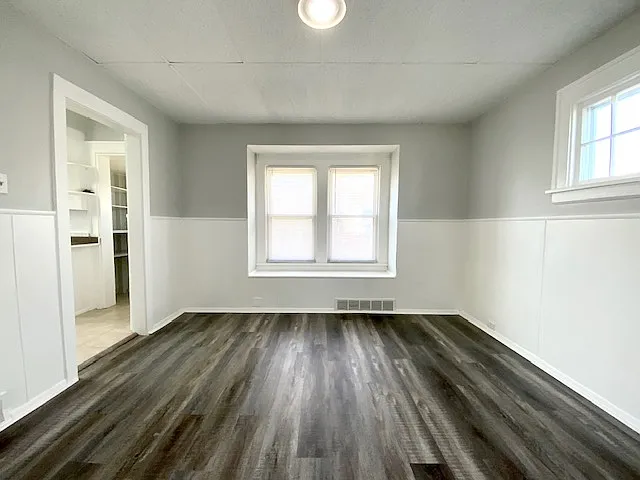 1524 E 221st St — Photo 7